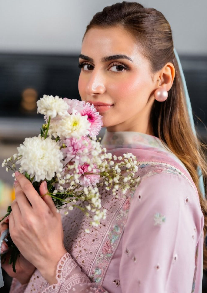 Neeshay Symphony Luxury Lawn KYSA