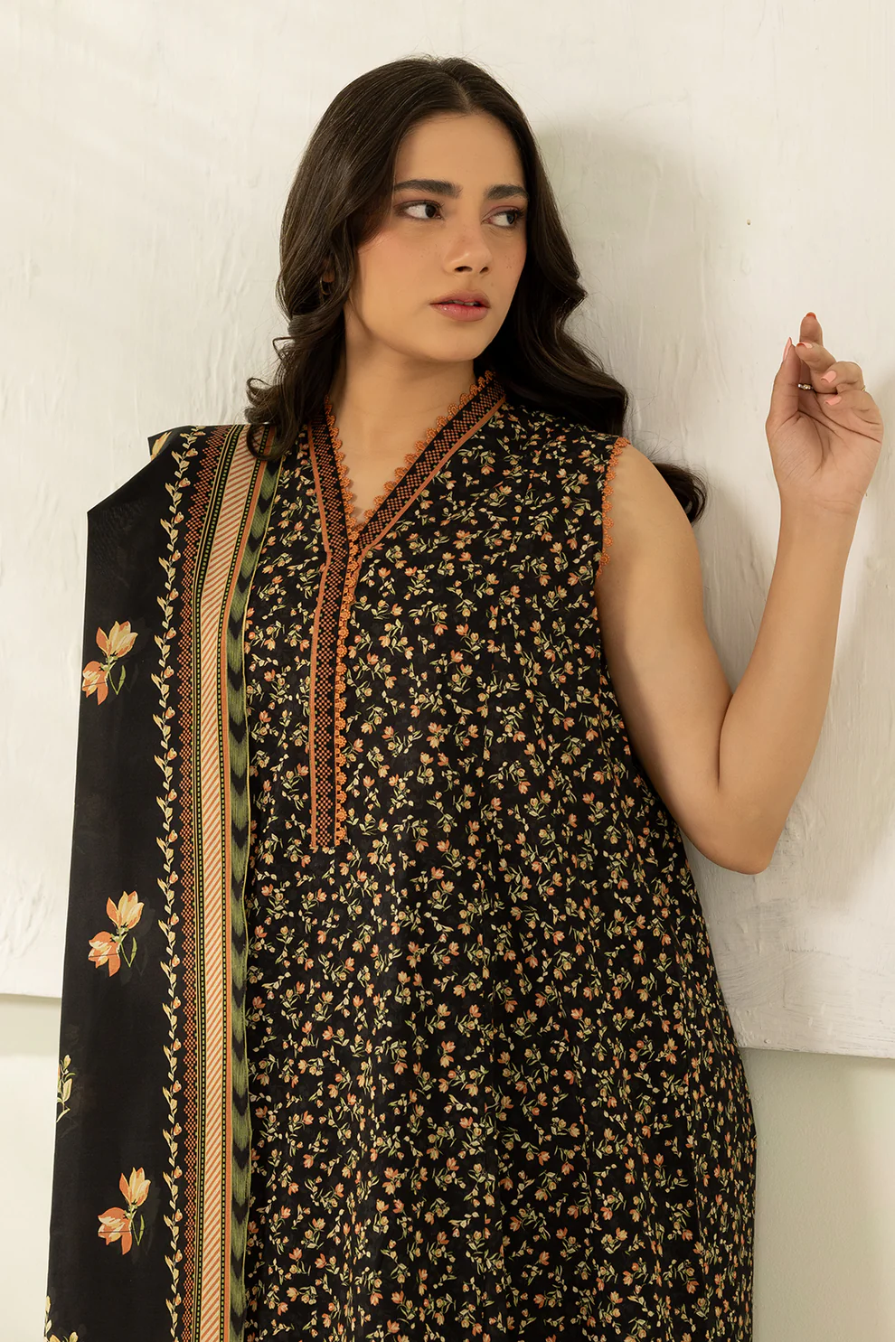 Unstiched Lawn Collection BY Zellbury (WUS26X20462 )