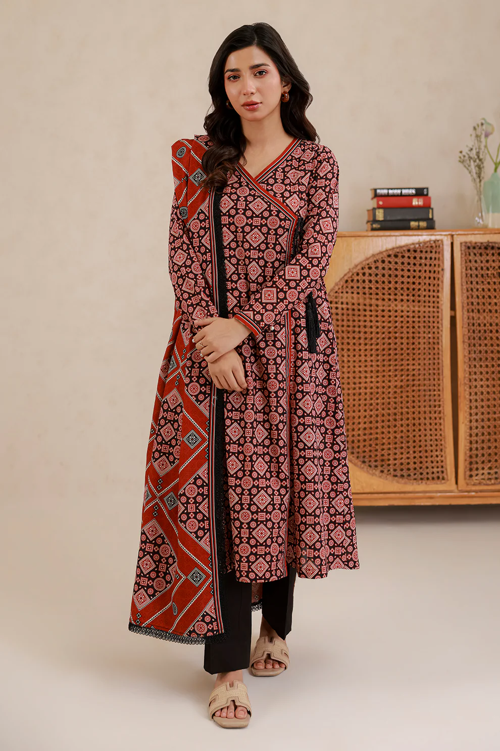 Unstiched Lawn Collection BY Zellbury (WUS26X20862 )