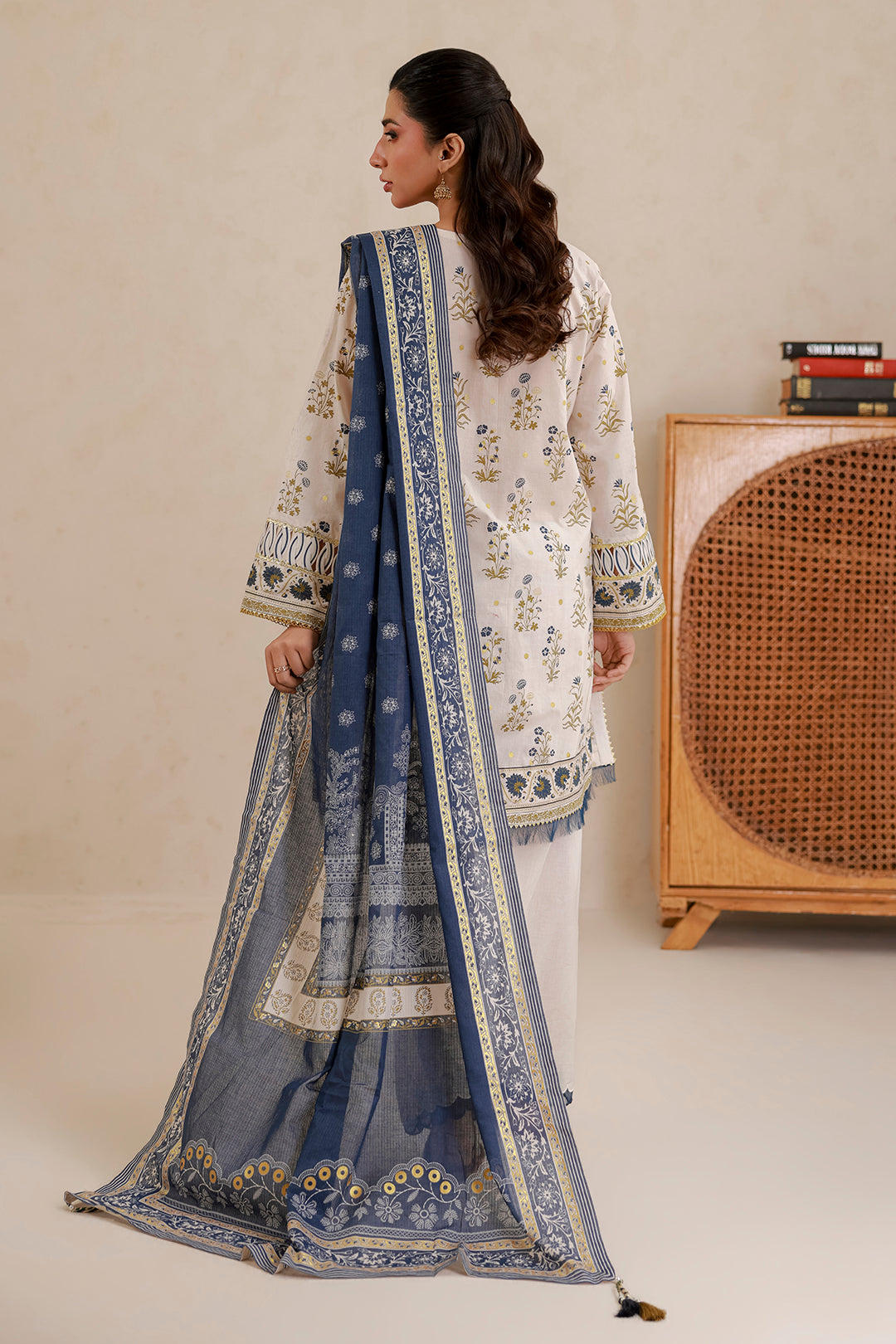 Unstiched Lawn Collection BY Zellbury (WUS26X30625 )