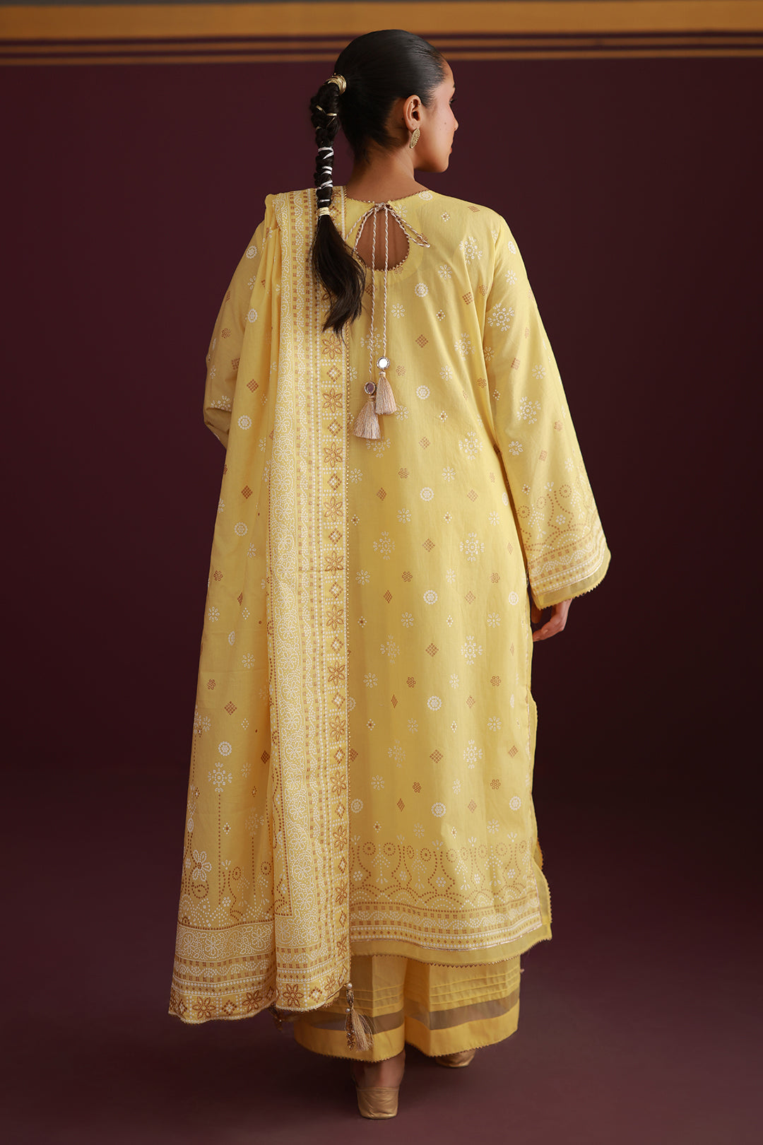 Unstiched Lawn Collection BY Zellbury (WUS26X30772 )