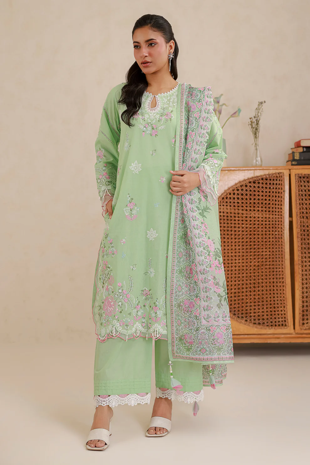 Unstiched Lawn Collection BY Zellbury (WUS26E30585 )