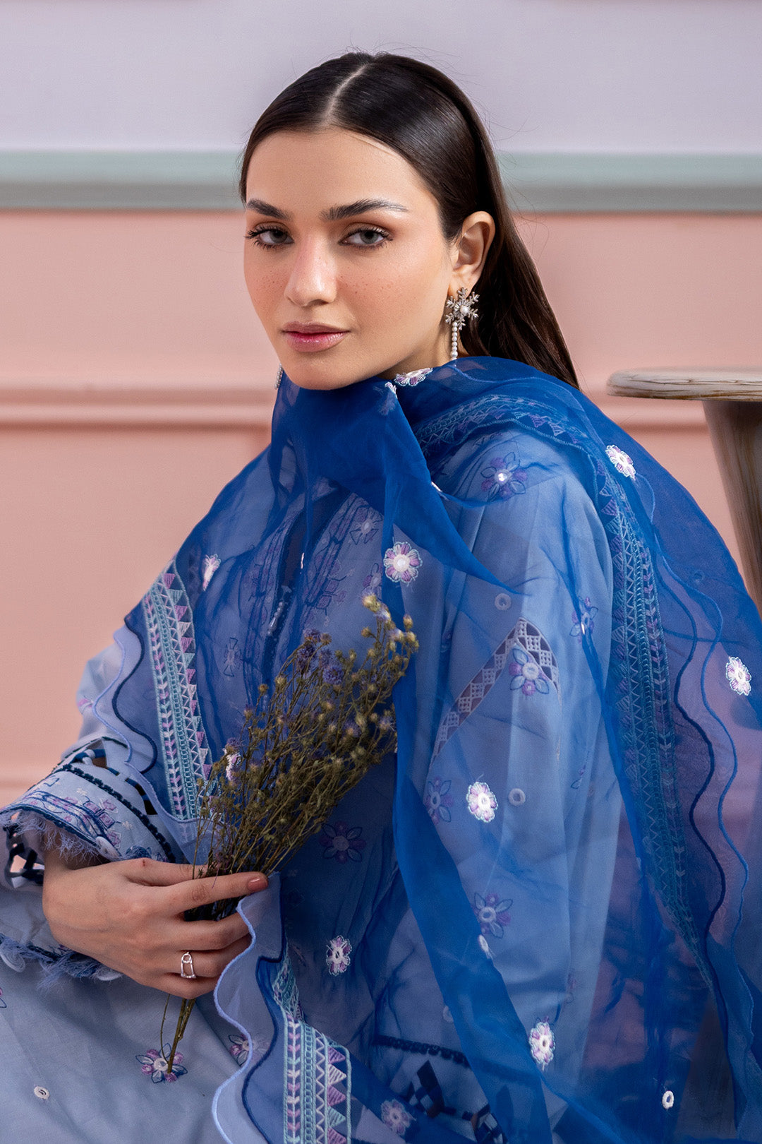 Unstiched Lawn Collection BY Zellbury (WUS25E30618)