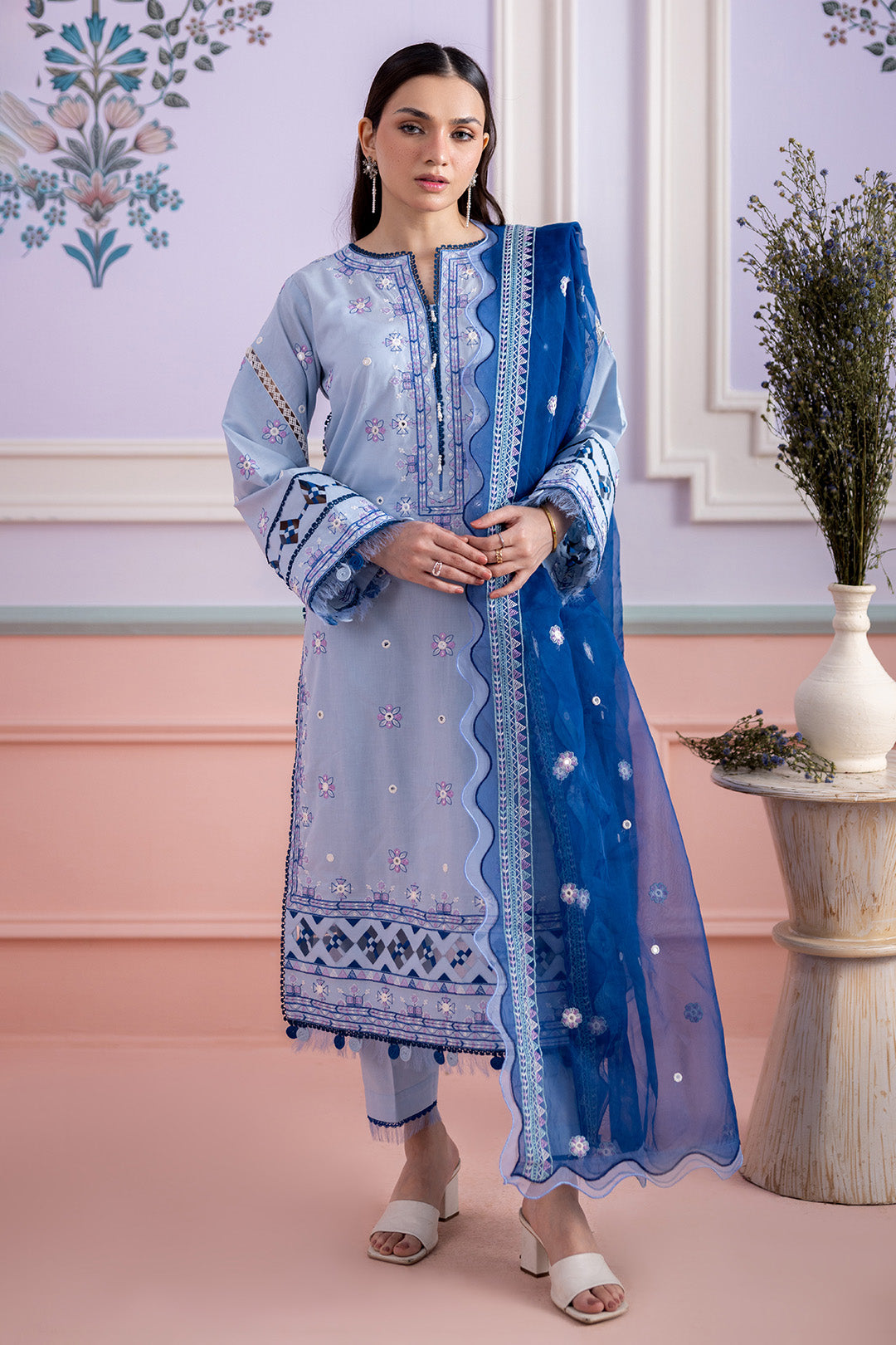 Unstiched Lawn Collection BY Zellbury (WUS25E30618)