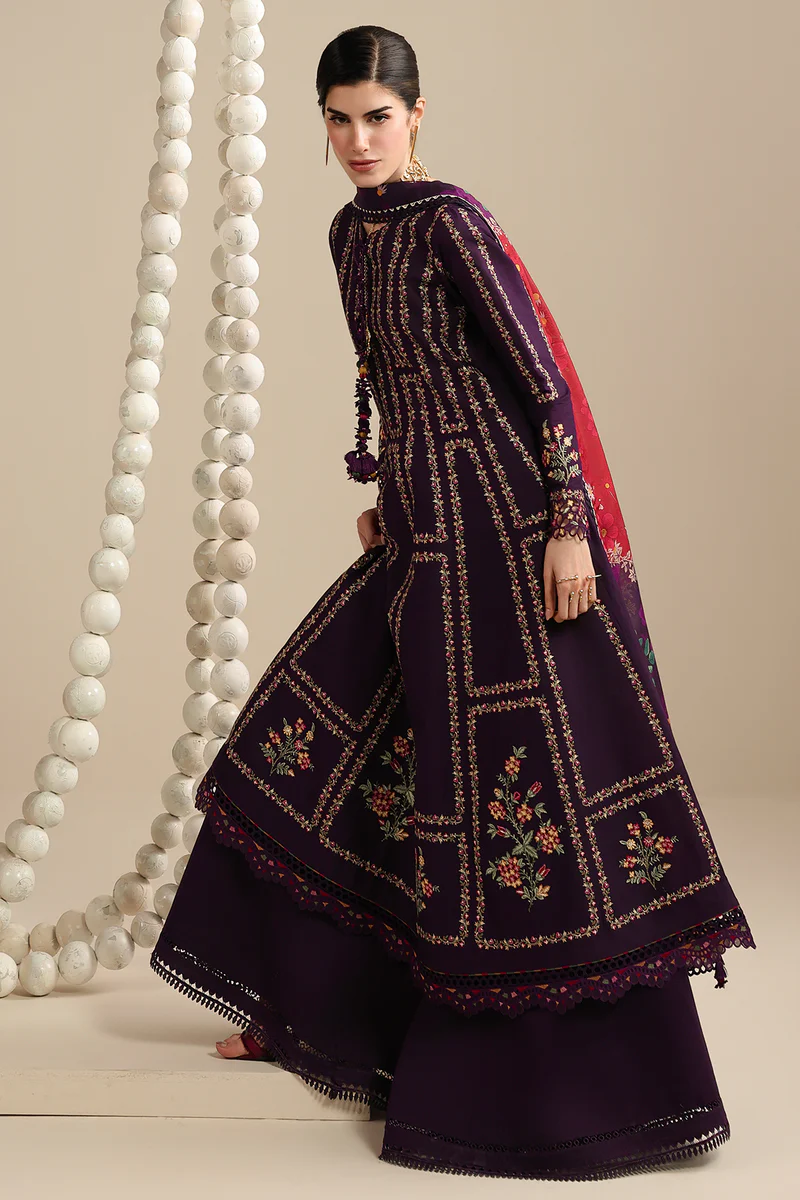 Jazmin Iris EMBROIDERED LAWN IL26-D06