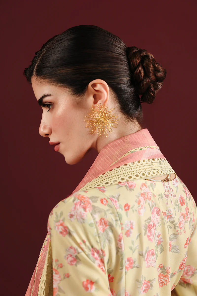 Jazmin Iris EMBROIDERED LAWN IL26-D07