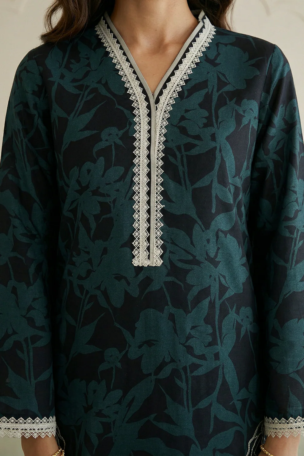 Unstiched Lawn Collection BY Zellbury (WUS26E20671 )